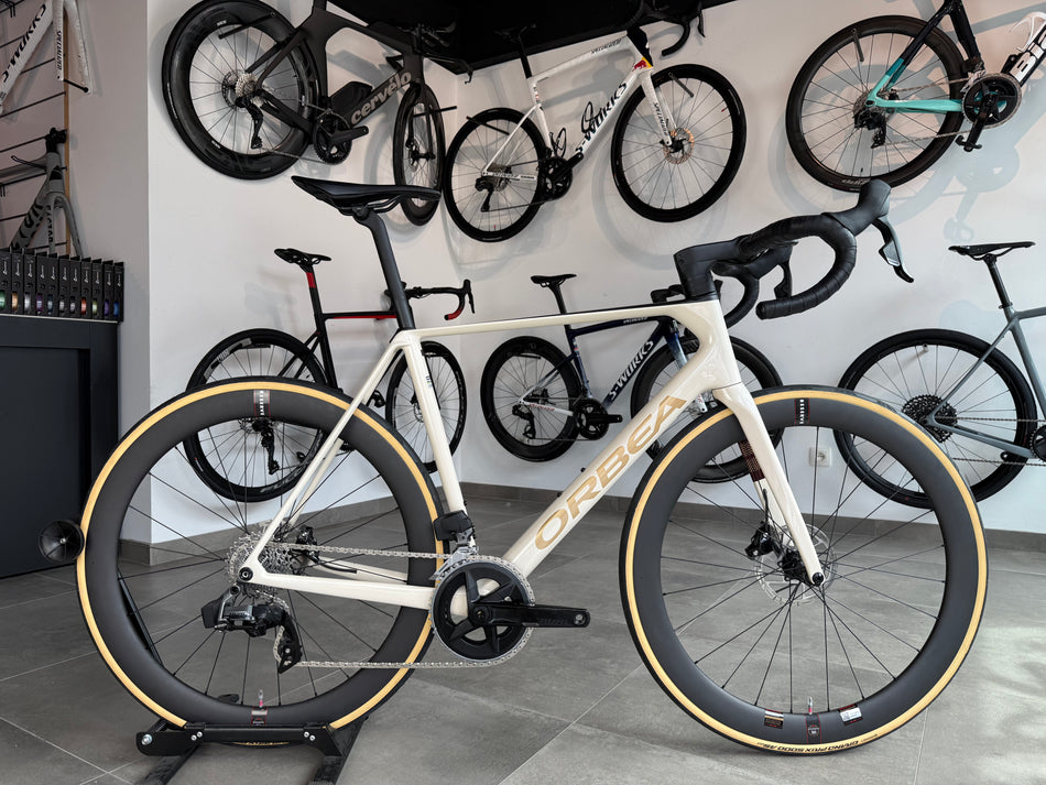Orbea Orca M31eTeam 2024